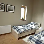 12 Chalet